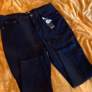Black Skinny Jeans